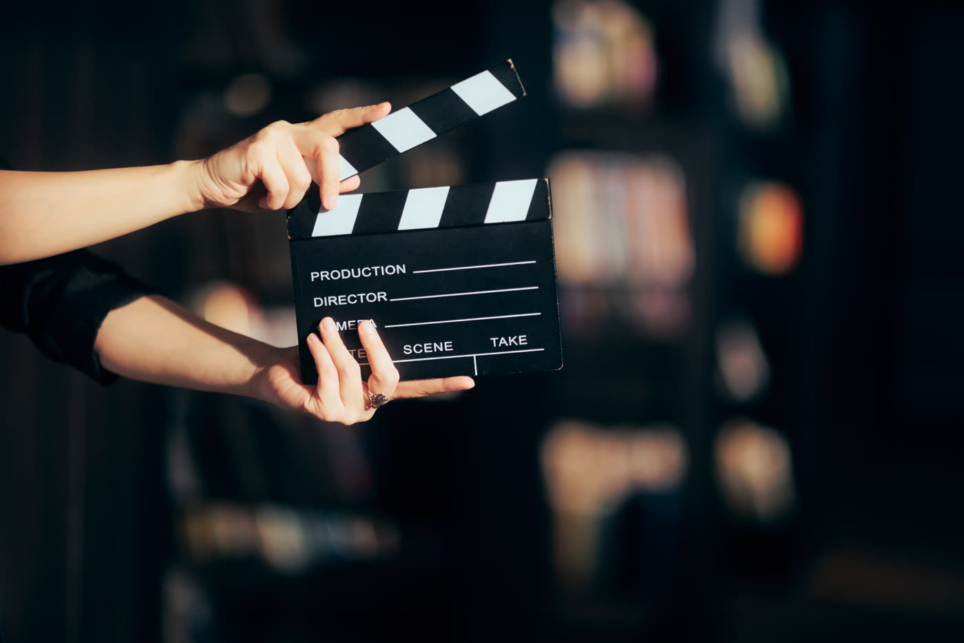 Klaps filmowy na planie zdjęciowym Casa Real